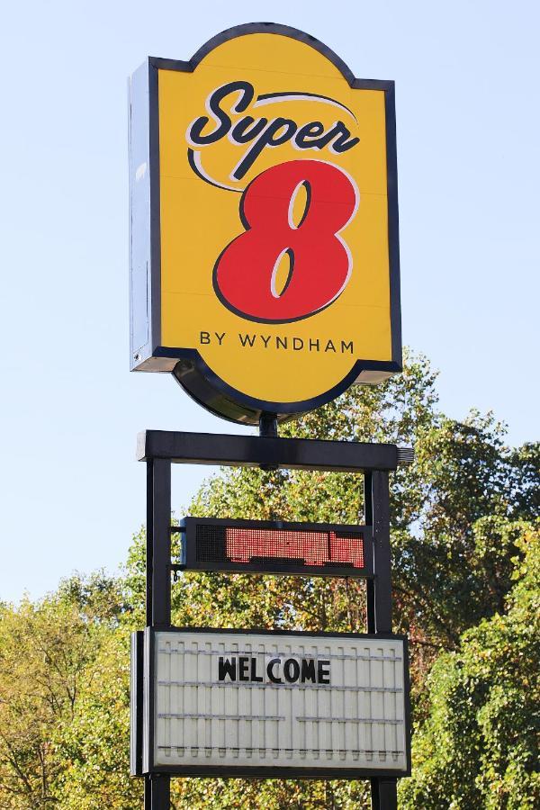 Super 8 By Wyndham Marion Nc Hotel Eksteriør billede